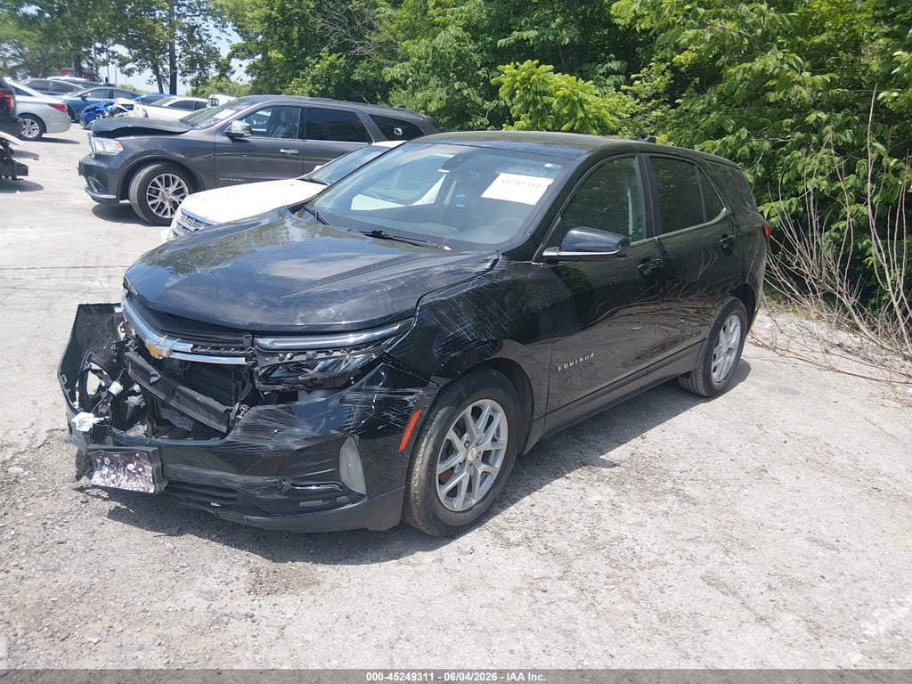 2024 Chevrolet Equinox FWD 2FL photo 2
