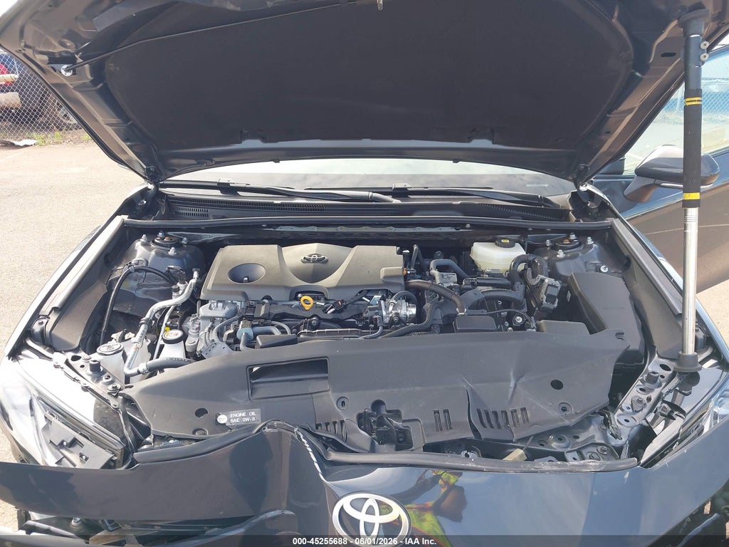 2025 Toyota Camry LE photo 10