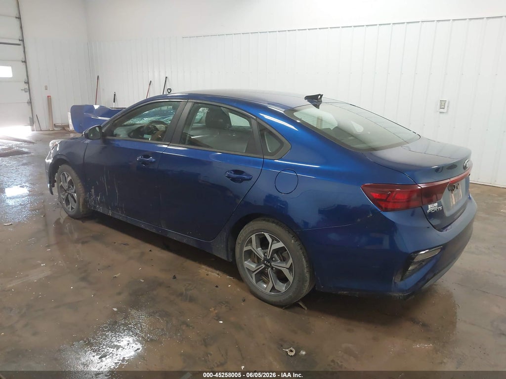 2019 Kia Forte LXS photo 3