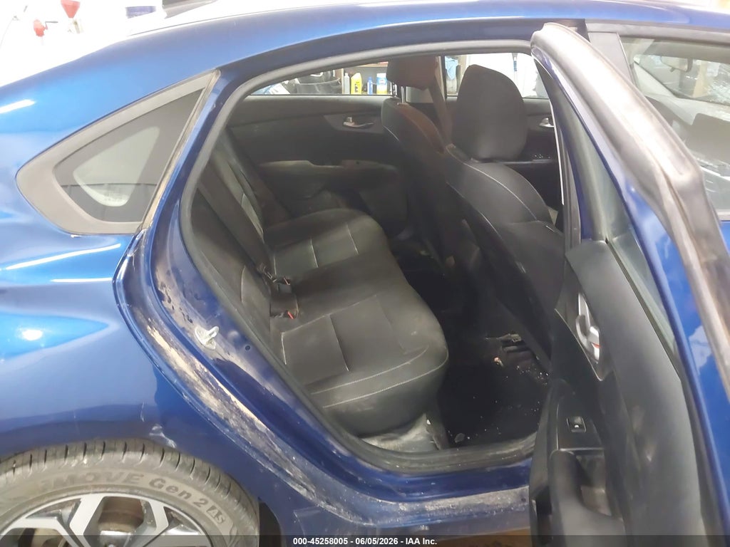 2019 Kia Forte LXS photo 8