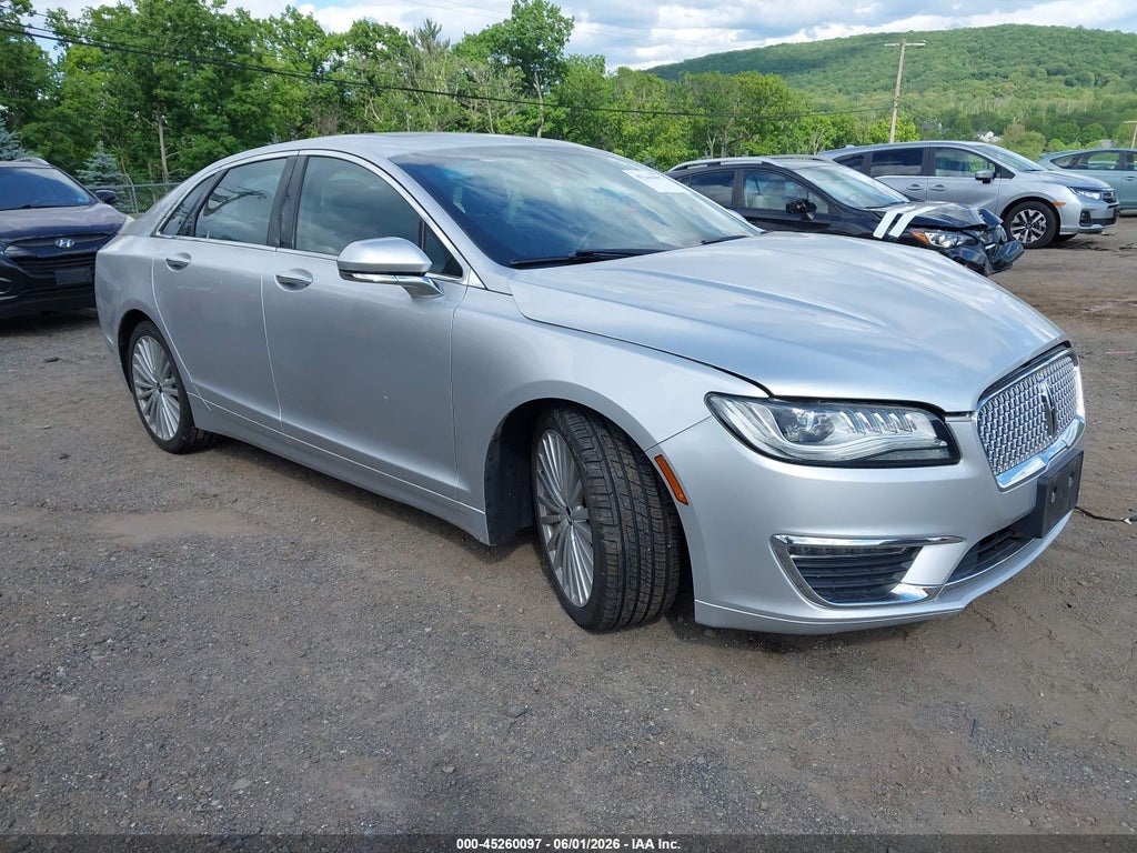 2017 LINCOLN MKZ