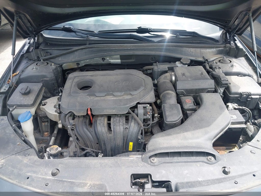 2019 Kia Optima LX photo 10