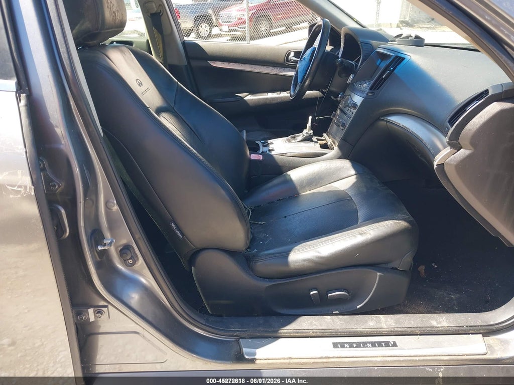 2013 Infiniti G37 Journey photo 5