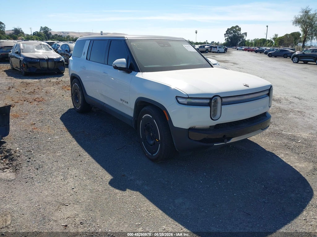 2025 RIVIAN R1S