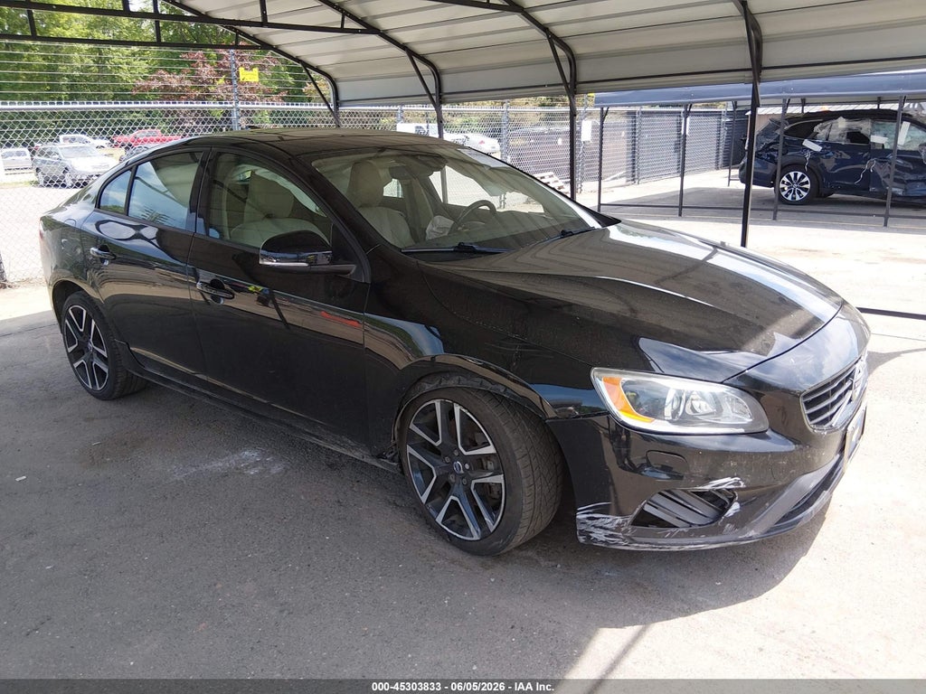 2017 VOLVO S60