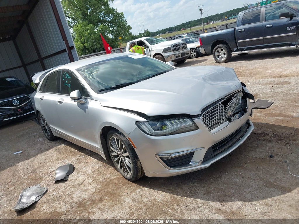 2017 LINCOLN MKZ