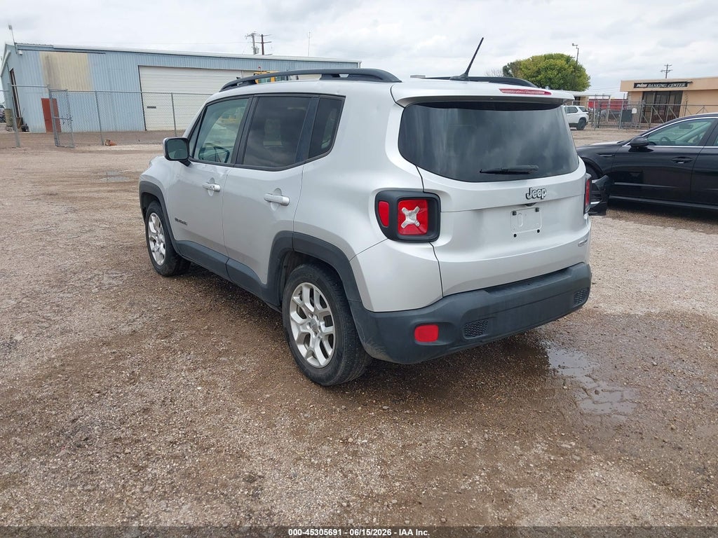 2015 Jeep Renegade Latitude photo 3