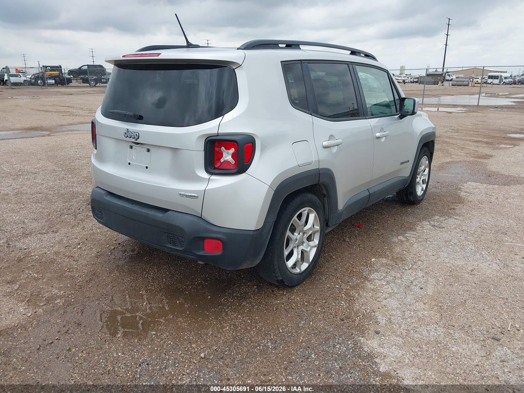 2015 Jeep Renegade Latitude photo 4