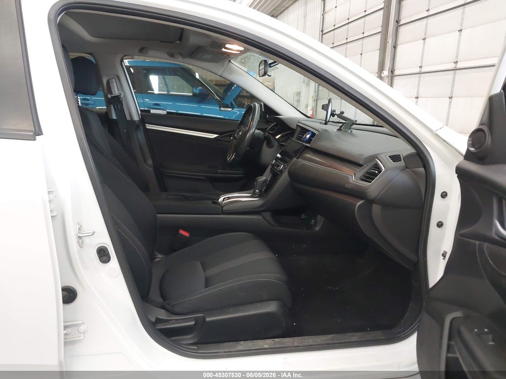 2019 Honda Civic EX photo 5