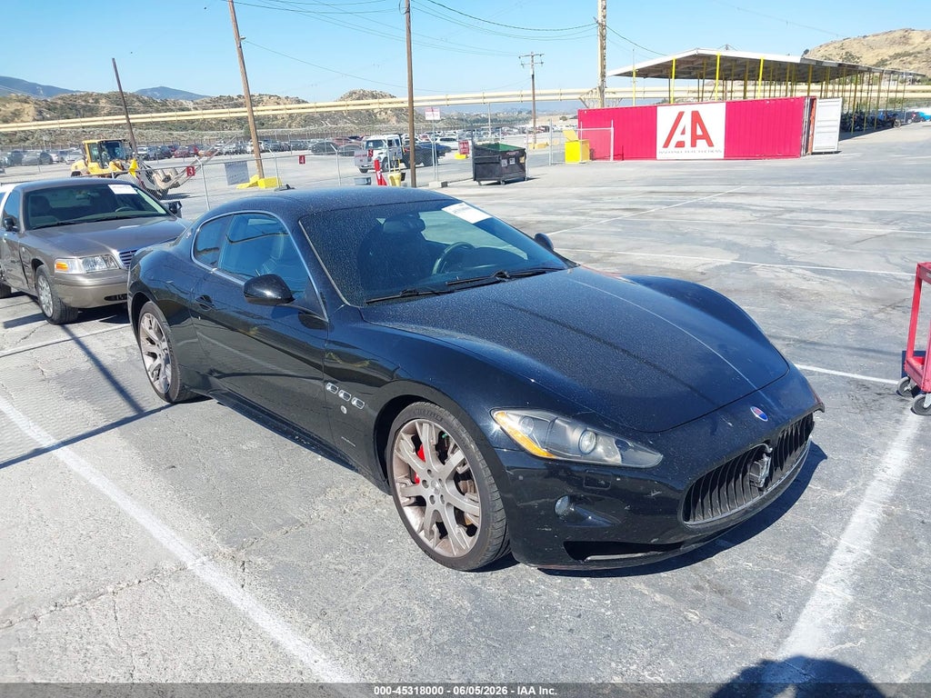 2011 MASERATI GRANTURISMO