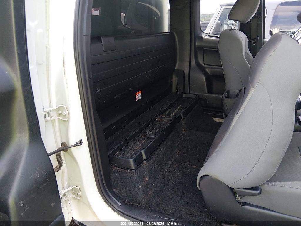 2021 Toyota Tacoma SR photo 8