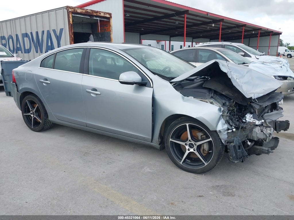 2012 VOLVO S60