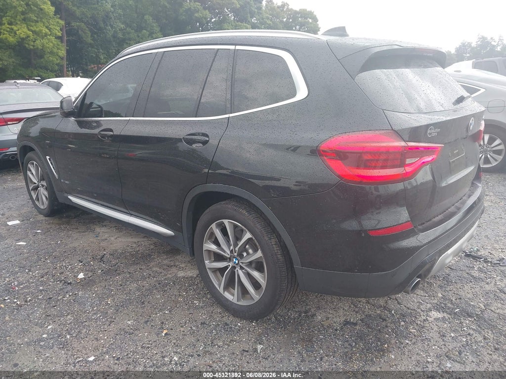 2018 BMW X3 XDRIVE30I photo 3