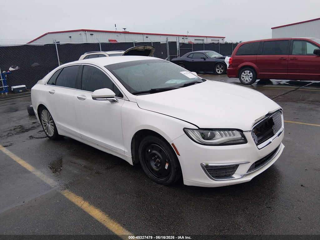 2017 LINCOLN MKZ