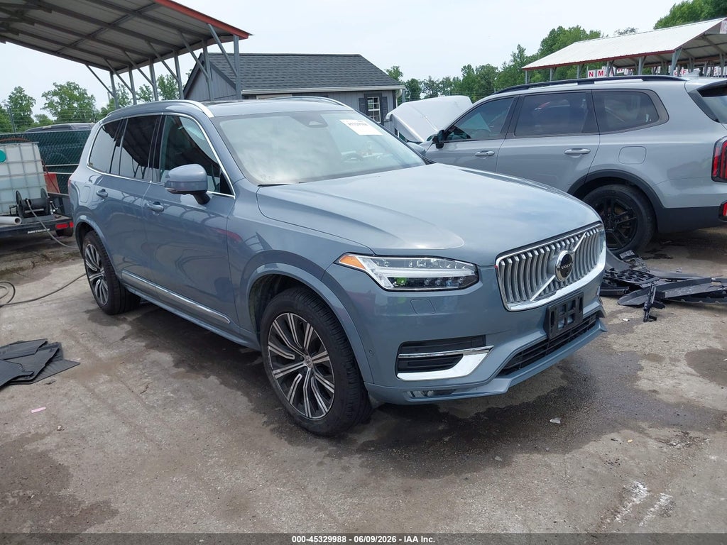 2023 VOLVO XC90