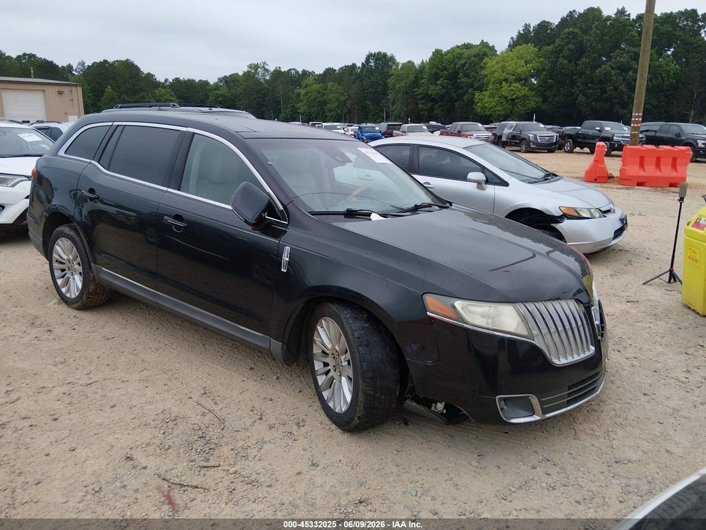 2010 LINCOLN MKT