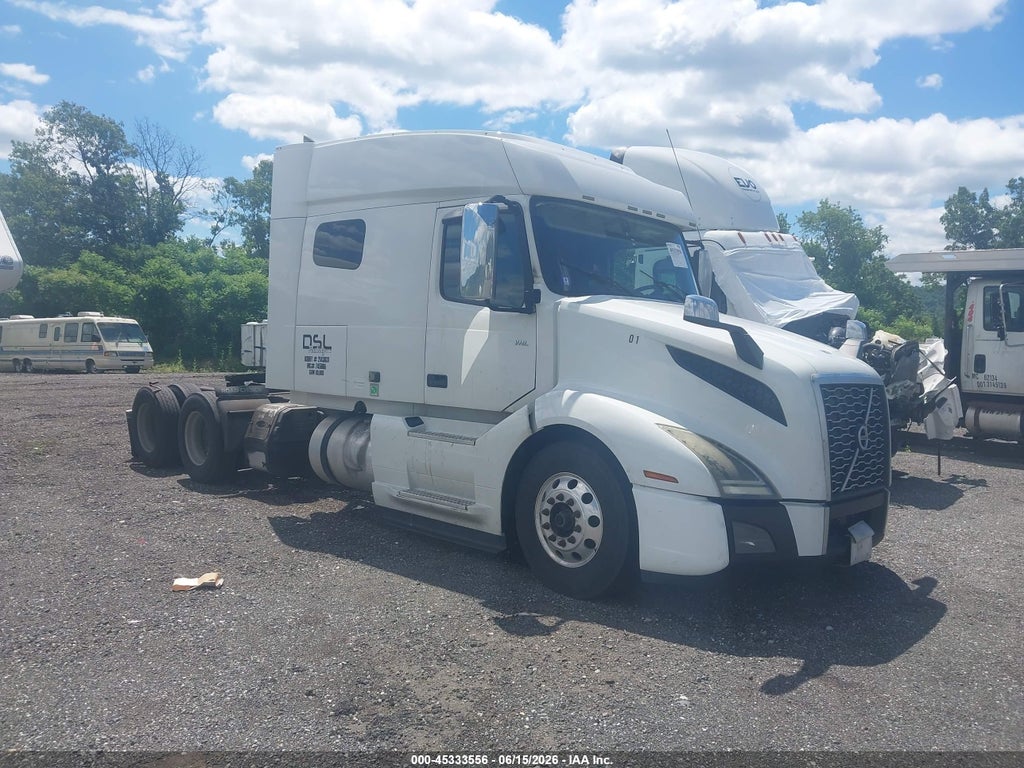 2019 VOLVO VNL