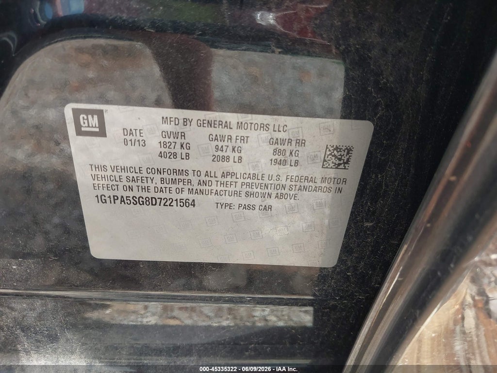 2013 Chevrolet Cruze LS Auto photo 9