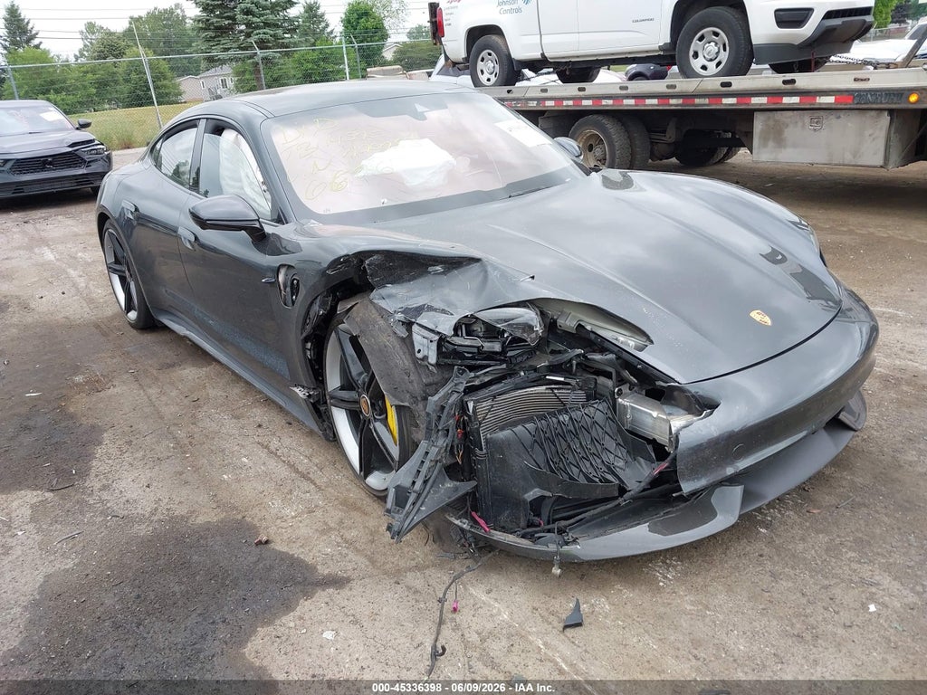 2020 PORSCHE TAYCAN