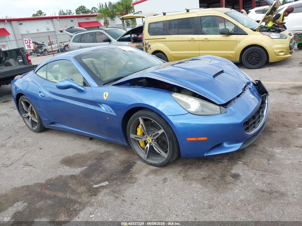 2014 FERRARI CALIFORNIA