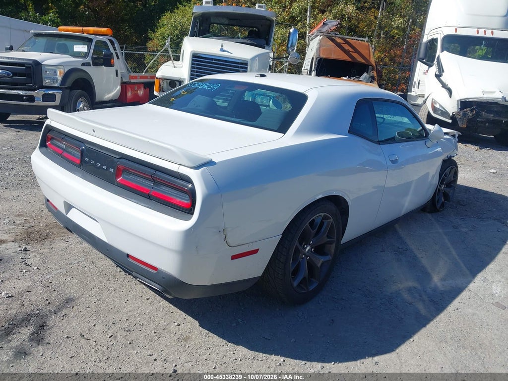 2019 Dodge Challenger R/T photo 4