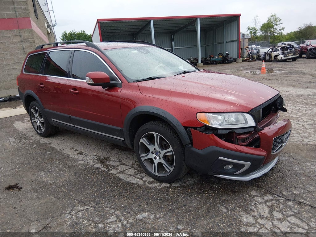 2015 VOLVO XC70