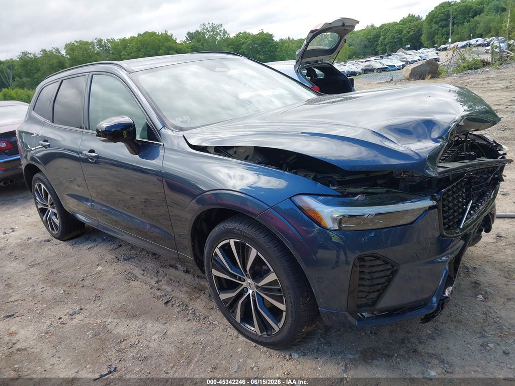 2024 VOLVO XC60