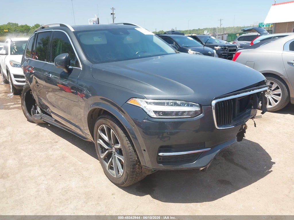 2017 VOLVO XC90