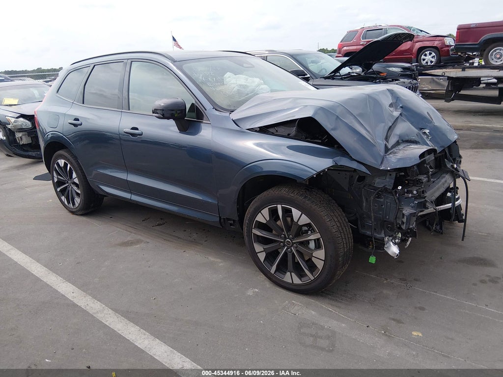 2026 VOLVO XC60