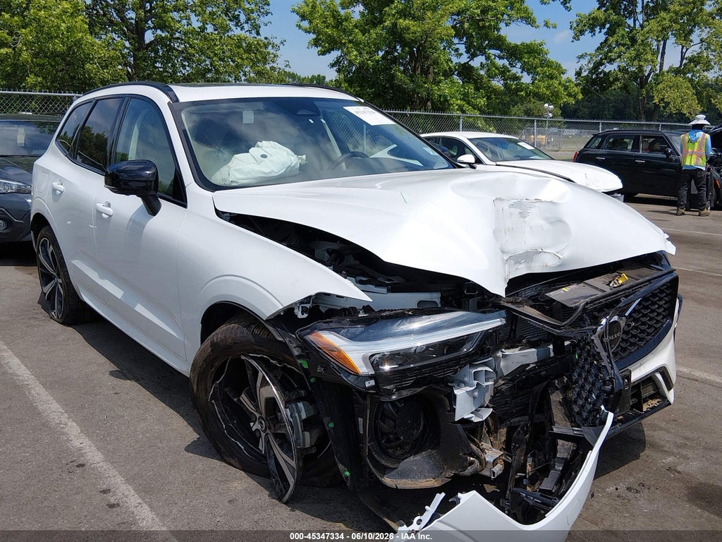 2025 VOLVO XC60 PLUG-IN HYBRID