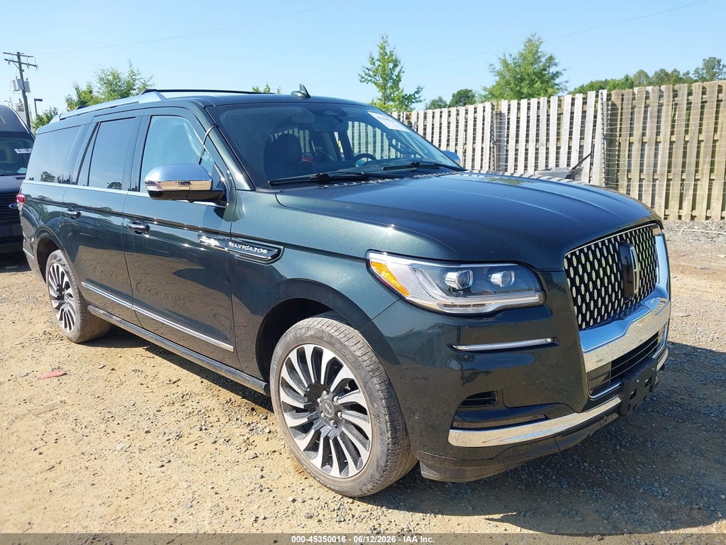 2022 LINCOLN NAVIGATOR