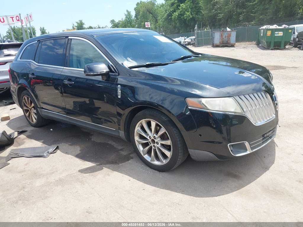 2010 LINCOLN MKT