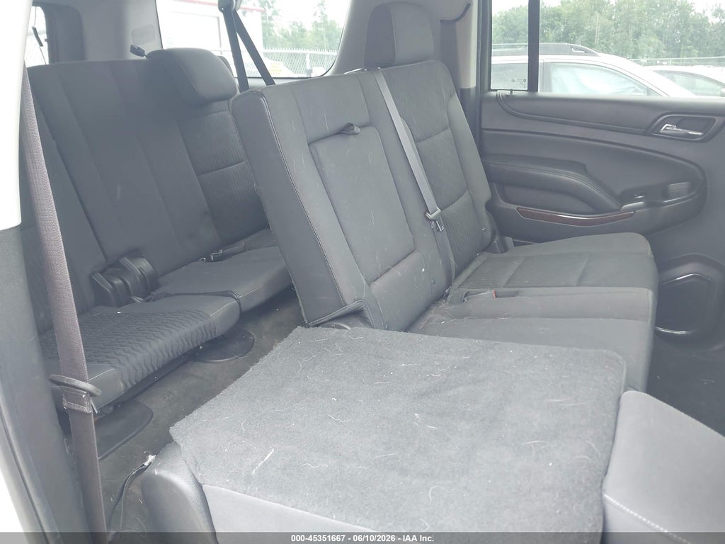 2015 GMC Yukon XL 1500 SLE photo 8