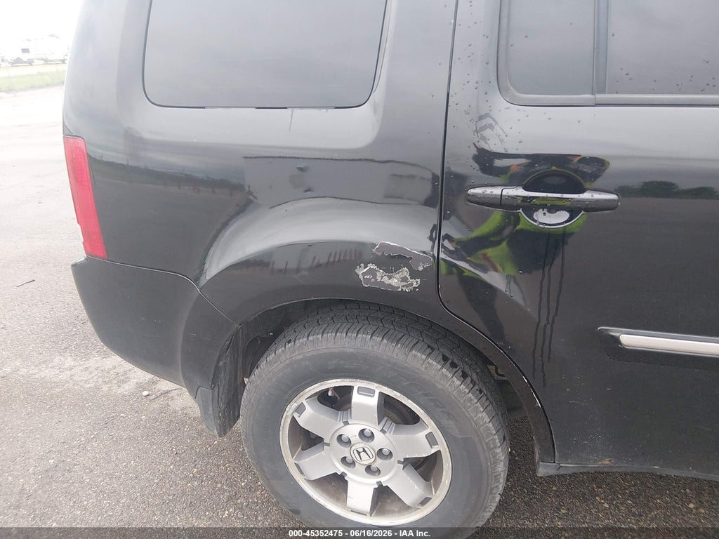 2011 Honda Pilot Touring photo 6