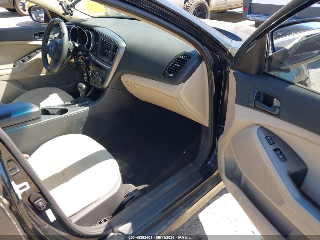 2015 Kia Optima LX photo 5