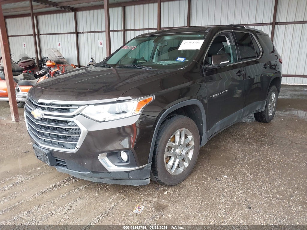 2018 Chevrolet Traverse 1LT photo 2