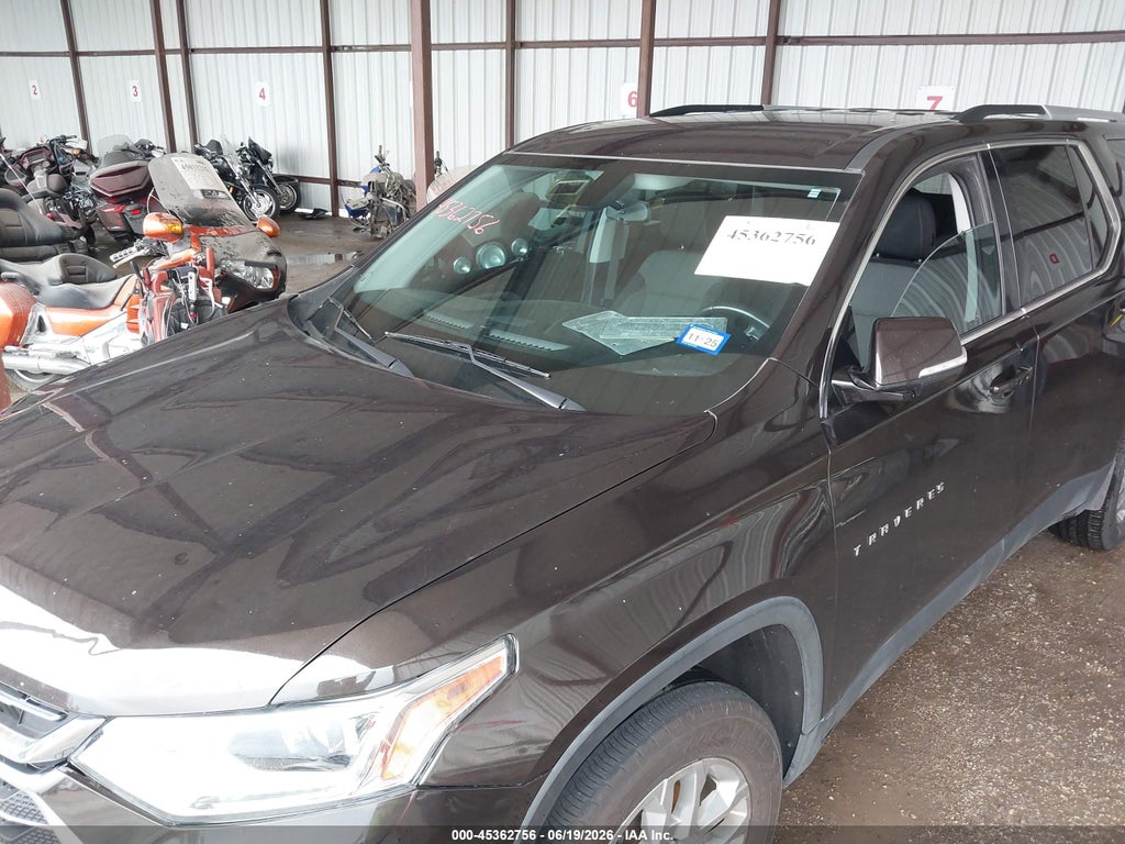 2018 Chevrolet Traverse 1LT photo 6