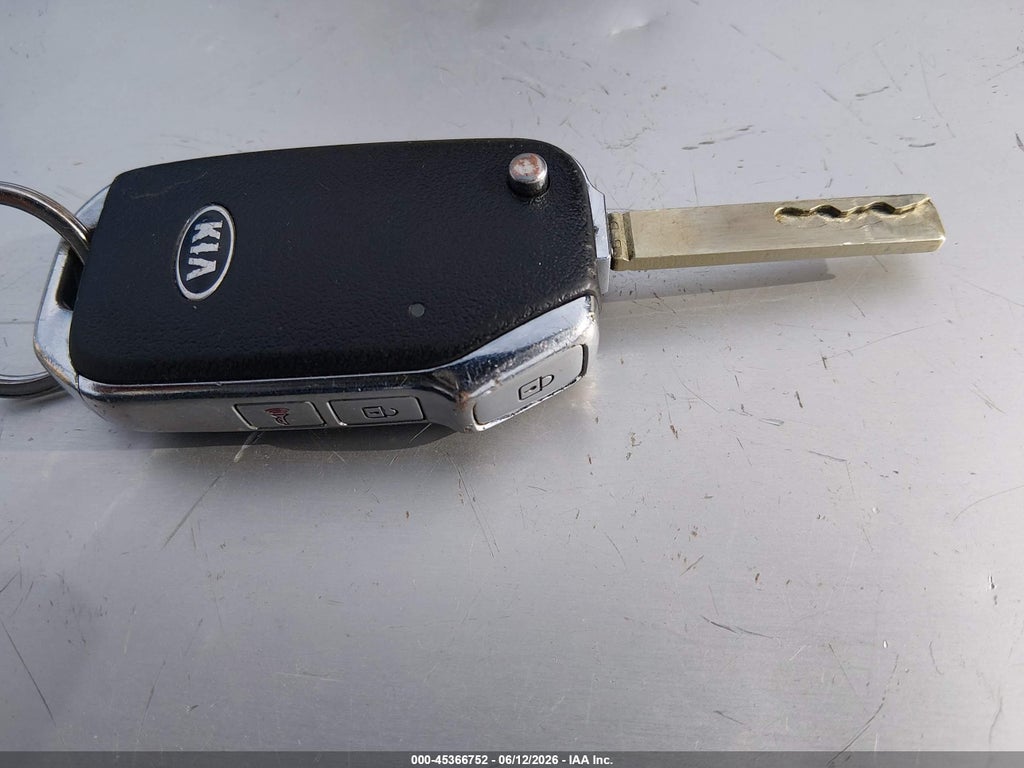 2021 Kia Seltos S photo 11