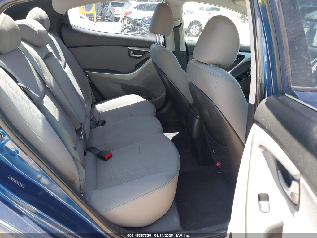 2016 Hyundai Elantra SE photo 8
