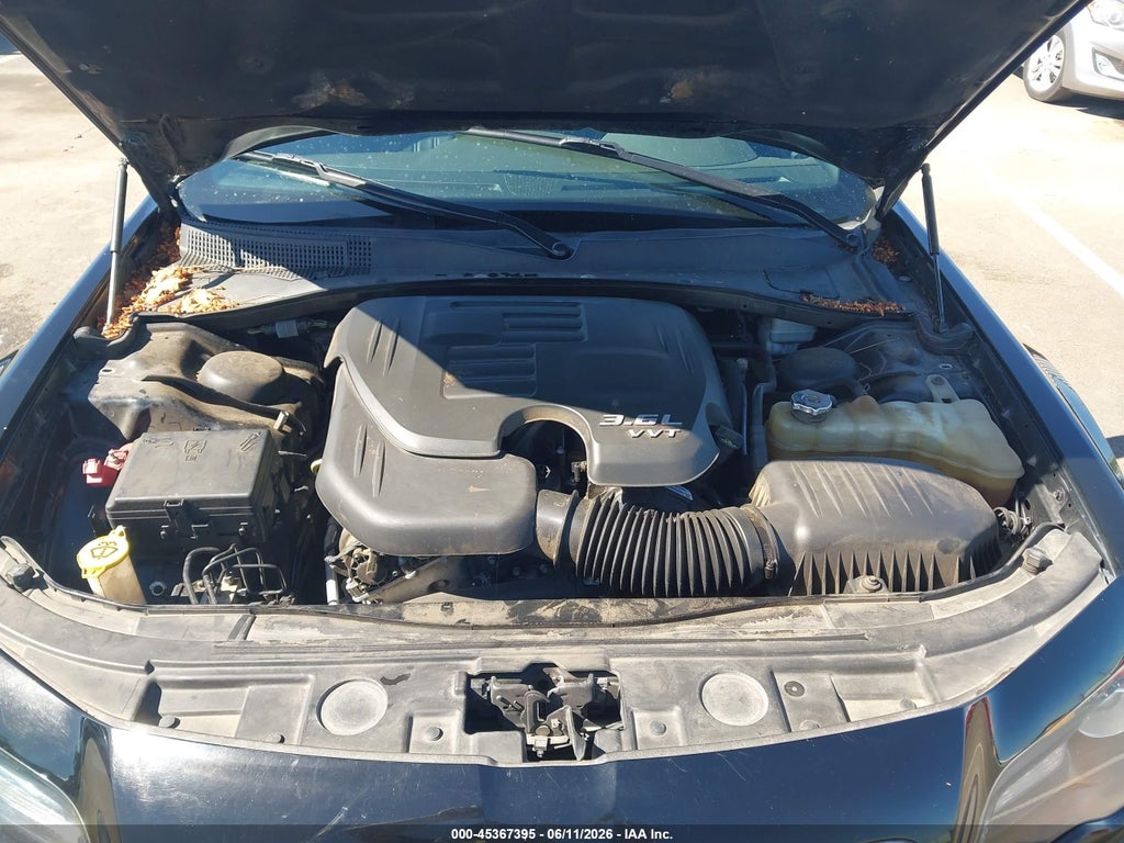 2014 Chrysler 300 300S photo 10