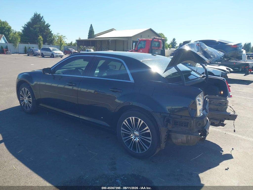 2014 Chrysler 300 300S photo 3