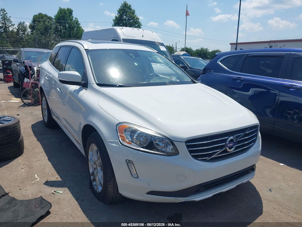 2015 VOLVO XC60