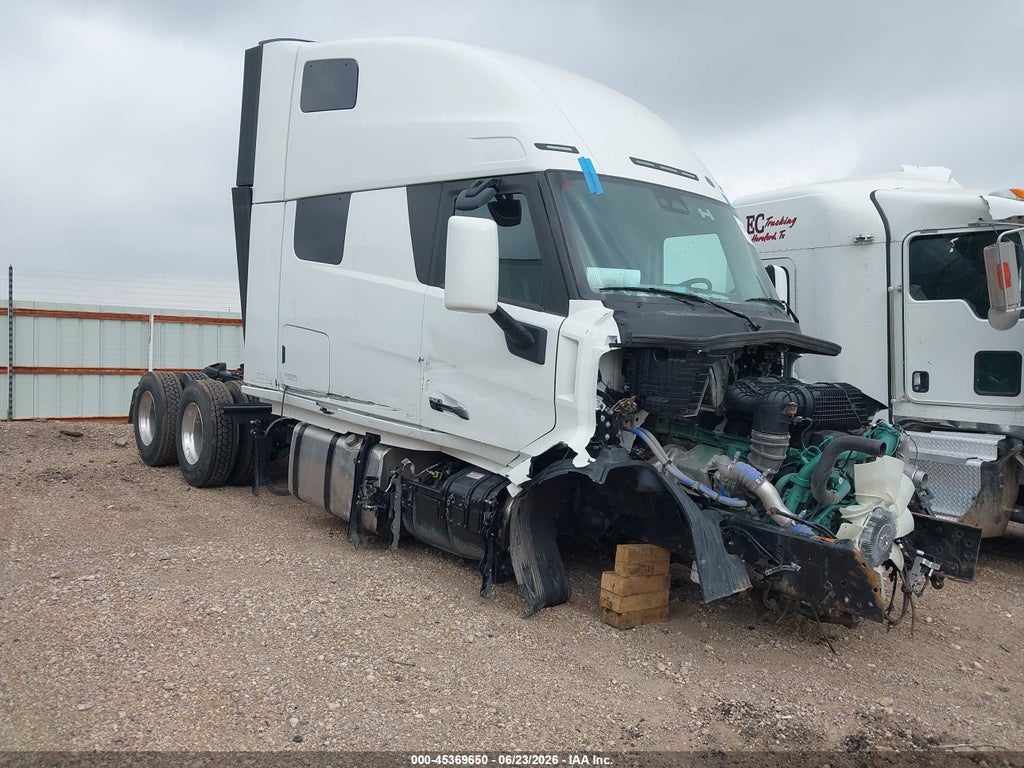 2026 VOLVO NEW VNL