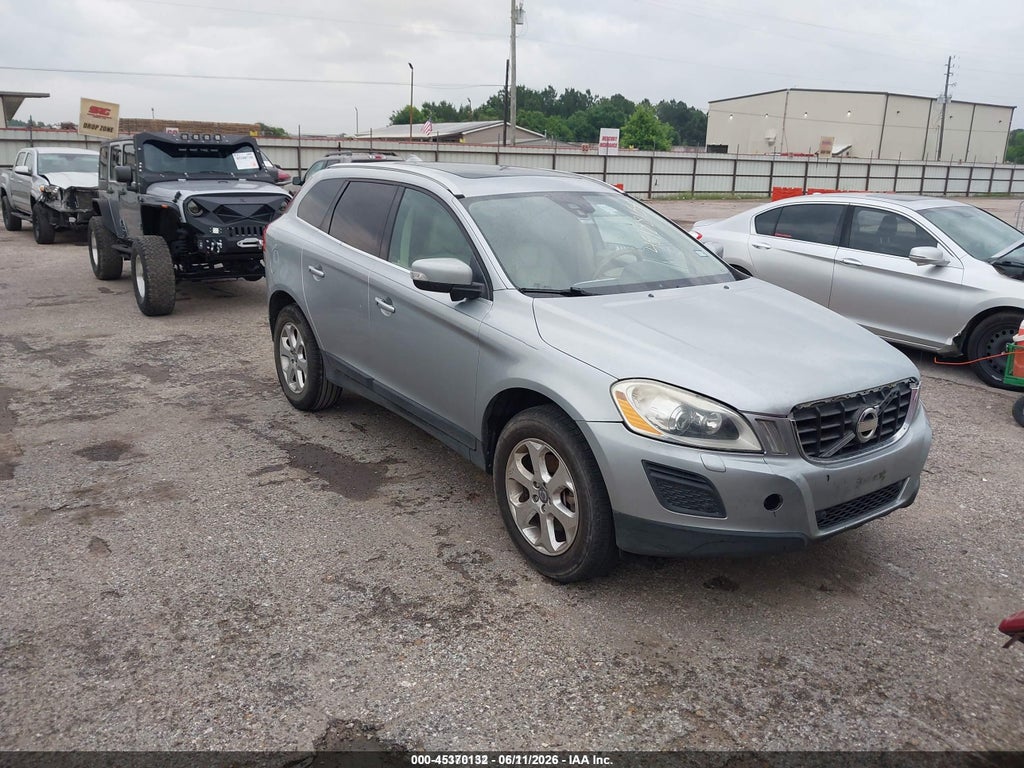 2013 VOLVO XC60