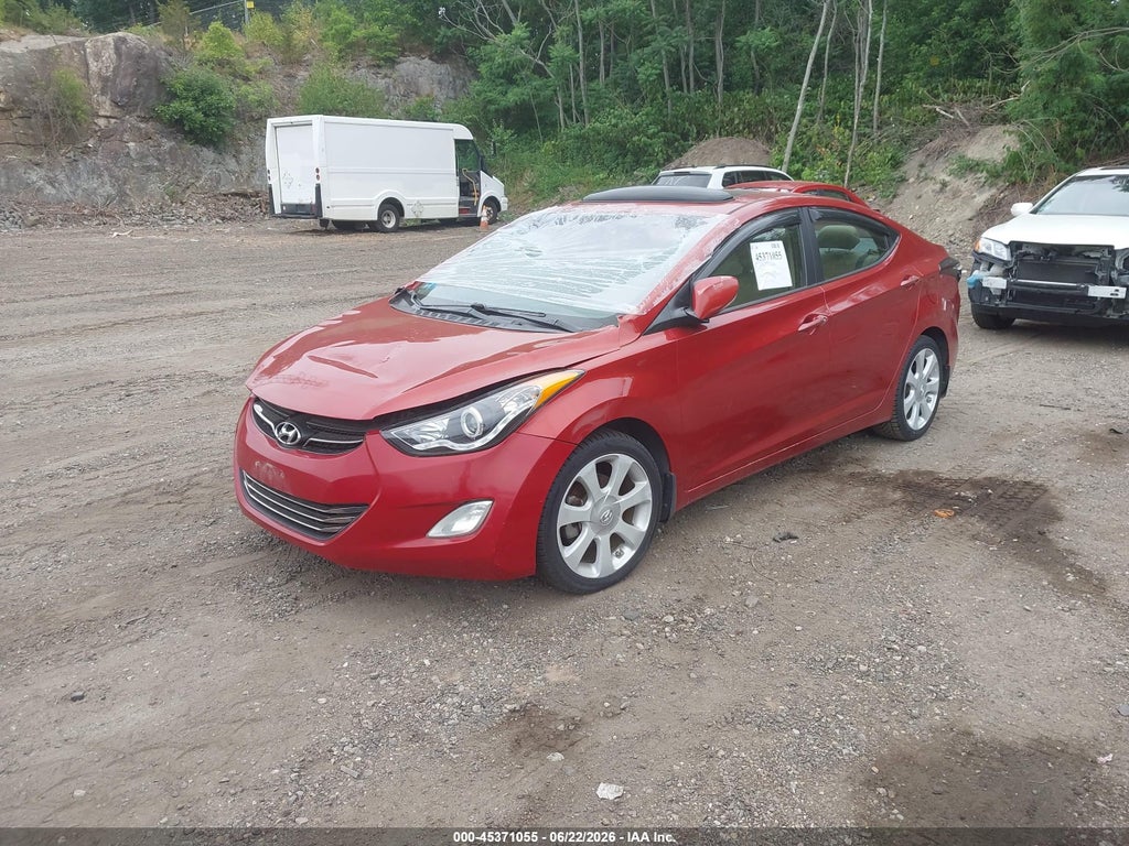2013 Hyundai Elantra Limited photo 2