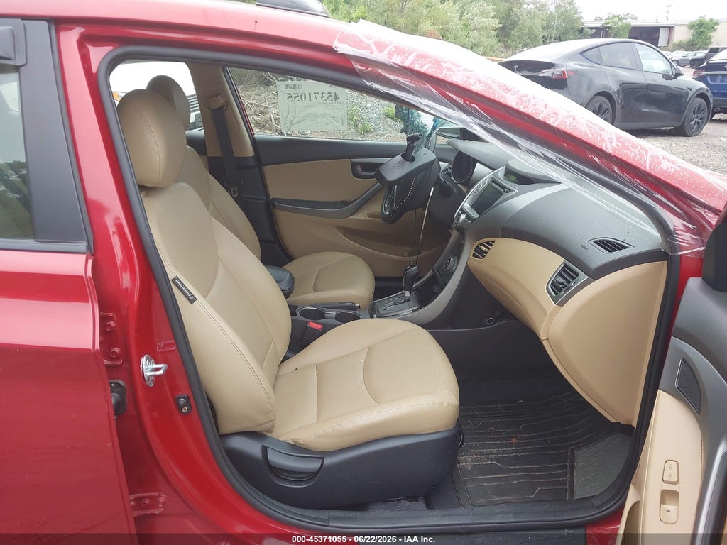 2013 Hyundai Elantra Limited photo 5