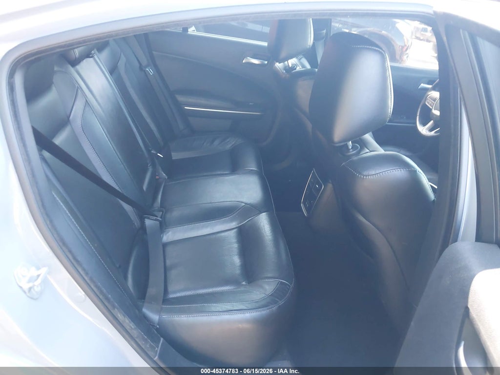 2021 Dodge Charger SXT RWD photo 8