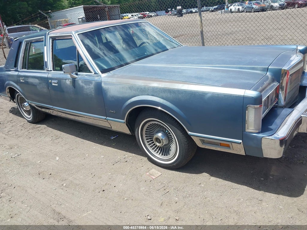 1988 LINCOLN TOWN CAR