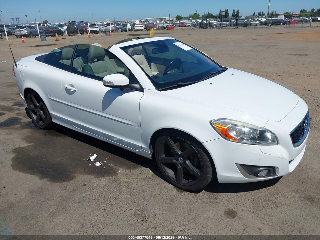 2012 VOLVO C70