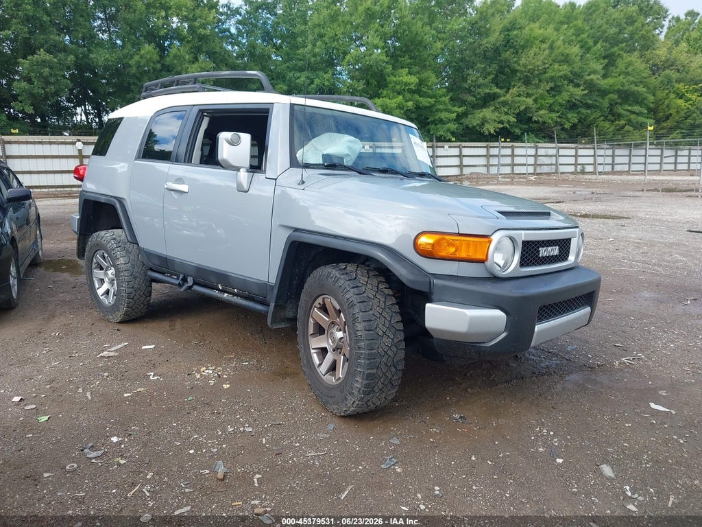 JTEBU4BF7EK206414 2014 TOYOTA FJ CRUISER photo no. 1